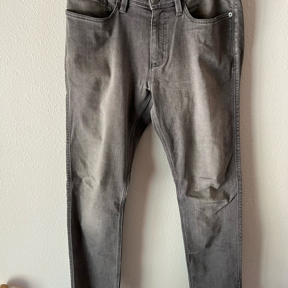 Men's Duer L2X slim Gray Jeans